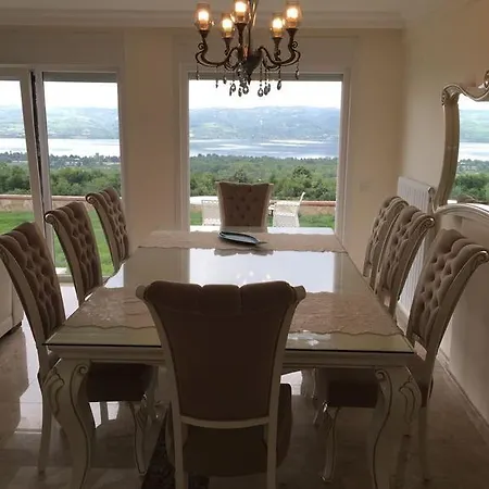 Villa Pasha *