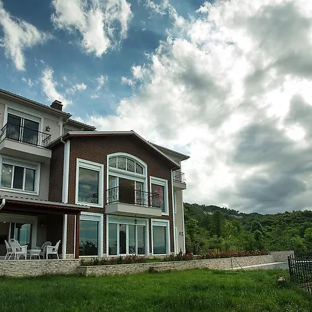 빌라 Pasha 사판자