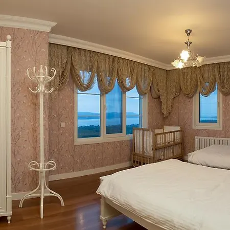 Villa Pasha